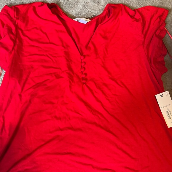 NWT Top - Picture 4 of 9